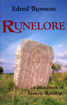 Bild på Runelore - the magic, history, and hidden codes of the runes